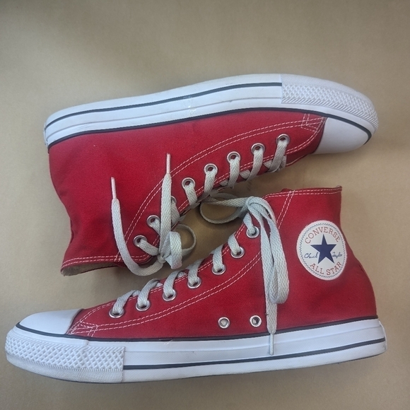 Converse Chuck Taylor All Star Men’s Size 10, women's sz 12. Classic High Top At - Picture 5 of 10